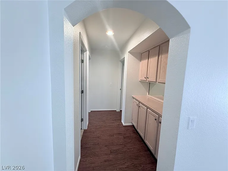 9709 Blue Bell Dr — Photo 18