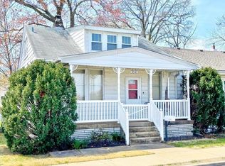 3840 Weber Rd, Saint Louis, MO 63125