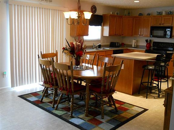 5th image of 544 Cleary Dr
