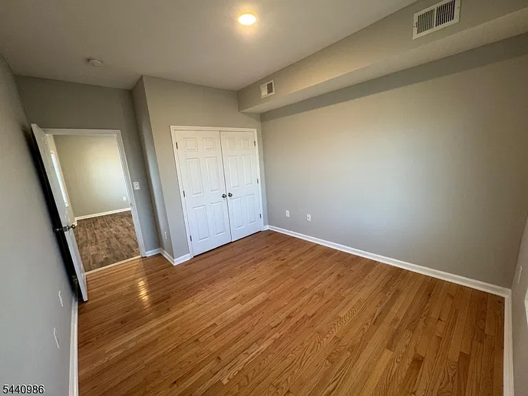 601 Magnolia Ave #6 — Photo 6