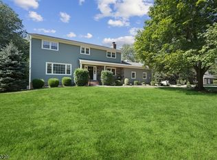 152 Annin Rd, Far Hills, NJ 07931
