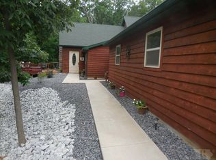 1481 Cedar St, Hamilton, IL 62341