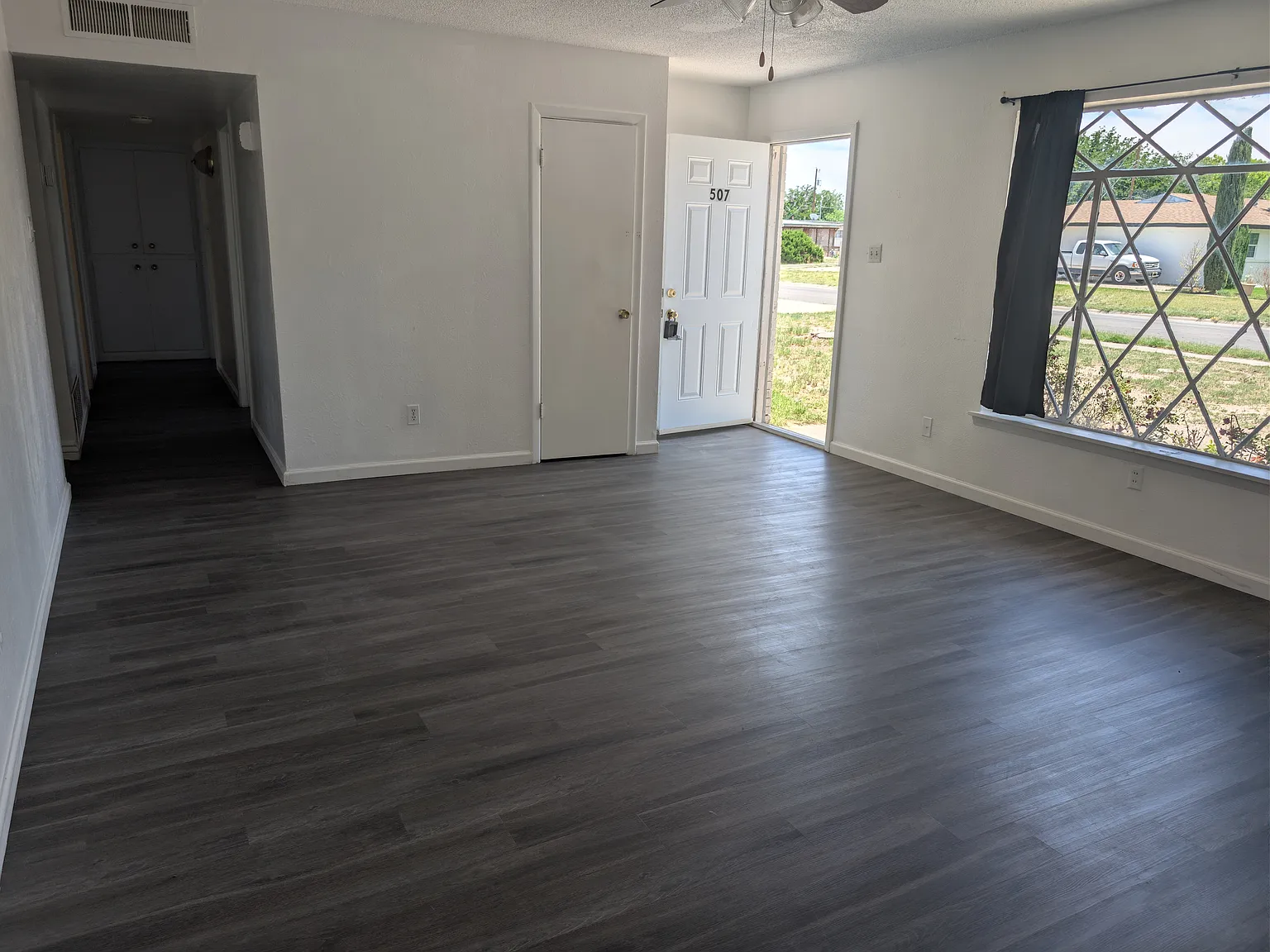 4 bed, 1624 sqft, $1,750 — Photo 2