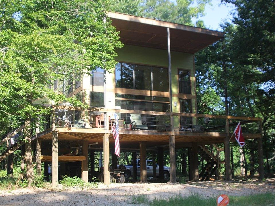Front deck facing the river