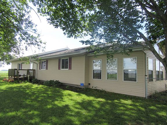 4th image of 923 County Road 1850n