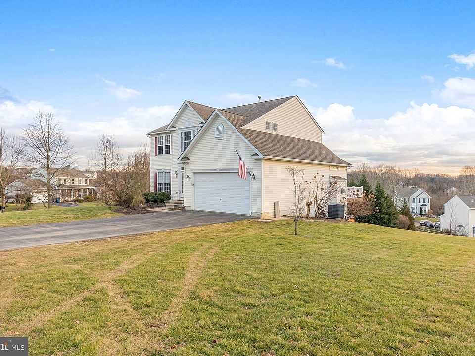 15 Newton Cir, West Grove, PA 19390 Zillow