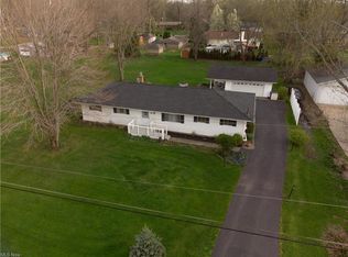 5874 Rosedale St, Louisville, OH 44641