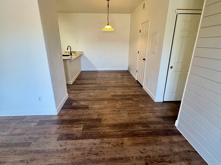 5335 Pecos Way #8 — Photo 4