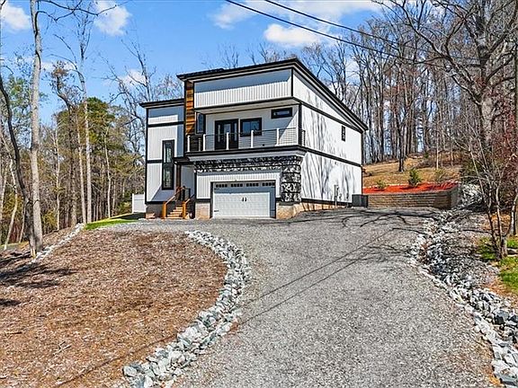 3rd image of 148 Three B Rd