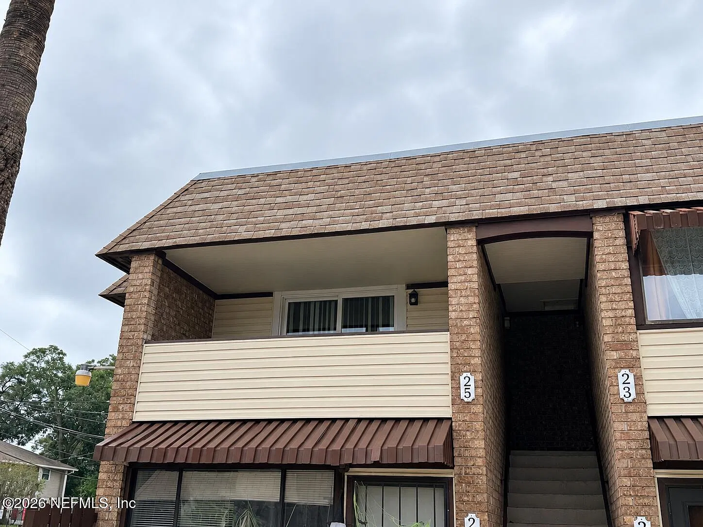 1 bed, 1.0 bath, 684 sqft, $1,000 — Photo 1