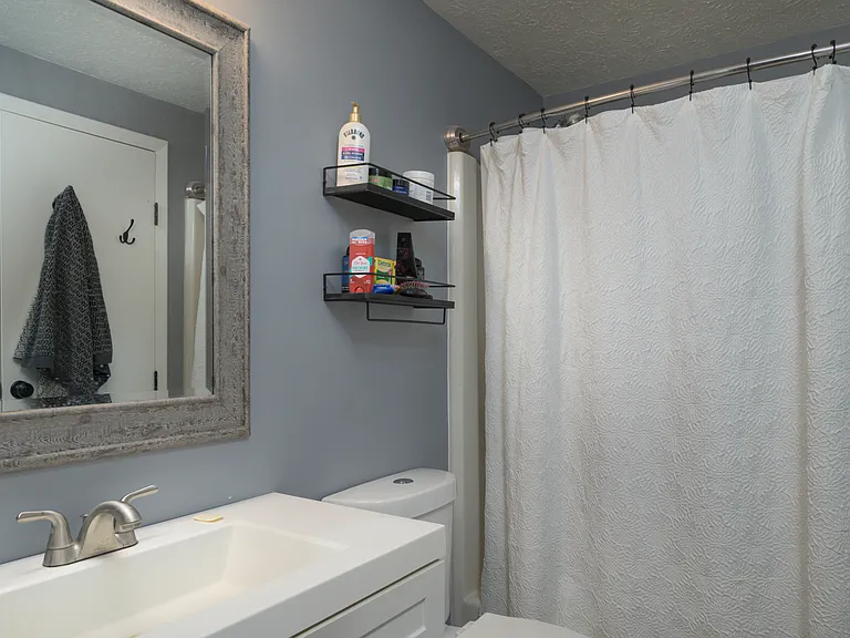 5215 Cline Rd #C — Photo 7