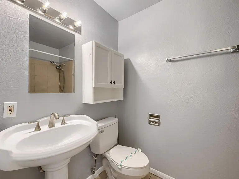6512 Evergreen Ave — Photo 18