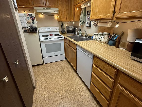 5th image of 1900 Florida Rd APT C-3