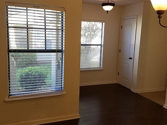 3rd image of 4777 Playschool Dr