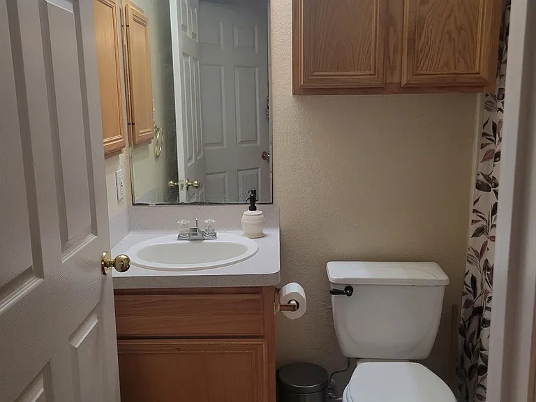 937 Crepe Myrtle St — Photo 7