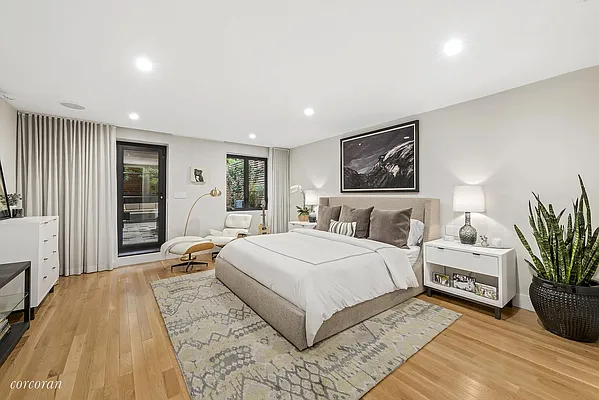 Sold by Corcoran | media 6