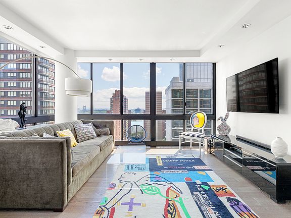 2nd image of 245 E 93rd St APT 24H