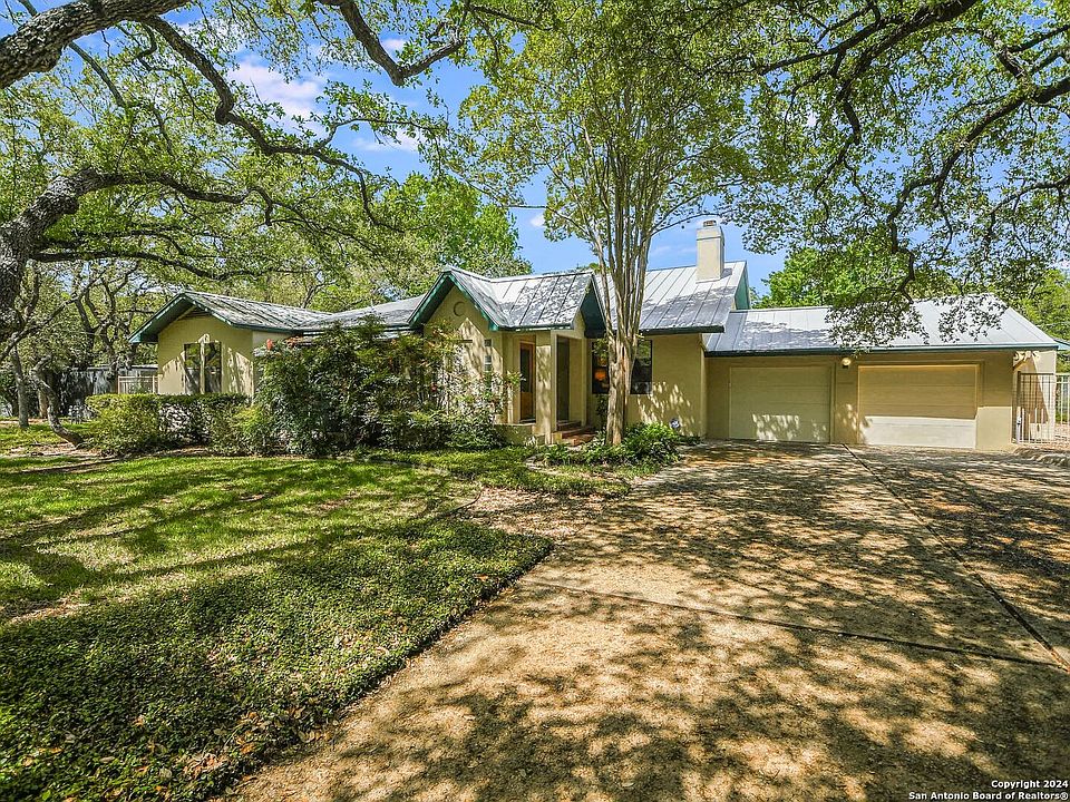 1st image of 113 DOGWOOD LN
