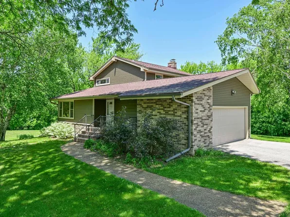 1408 Woodland DRIVE, Grafton, WI 53024