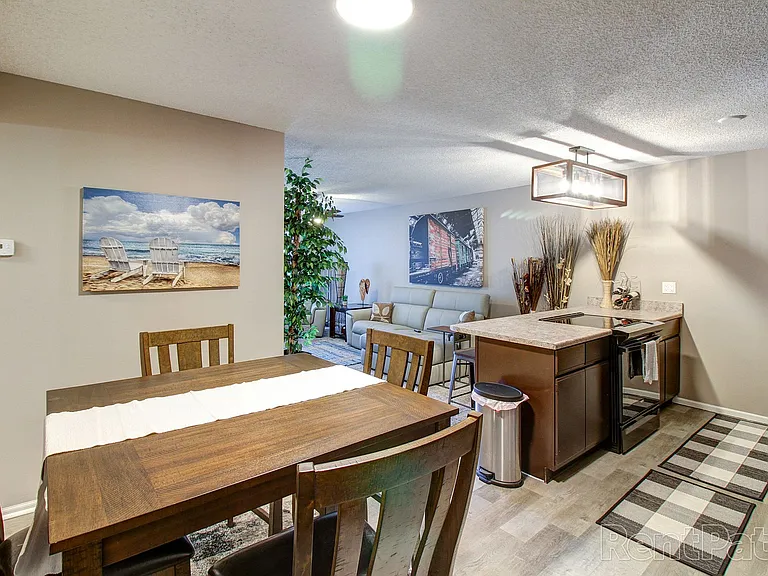cpa - College Park Apartments — Photo 21