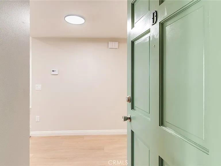 11119 Poplar St #D — Photo 4