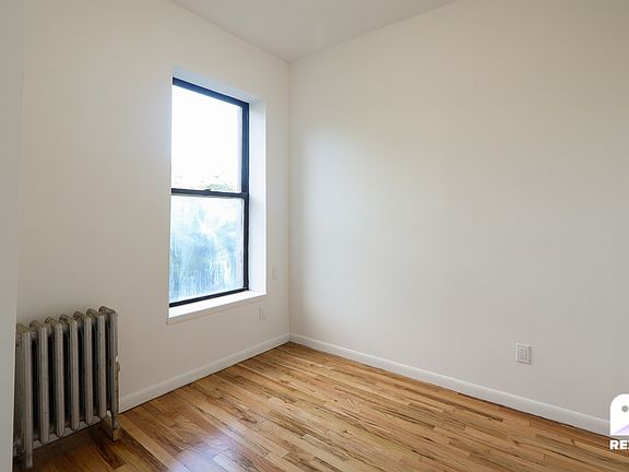 4th image of 2281 1st Ave APT 3A