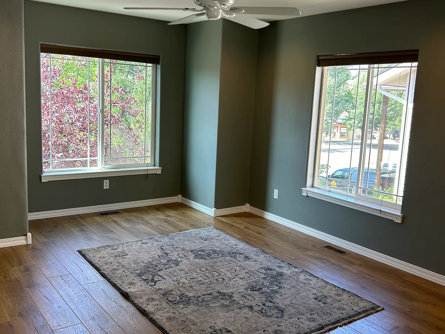 3 bed, 1855 sqft, $3,000 — Photo 4