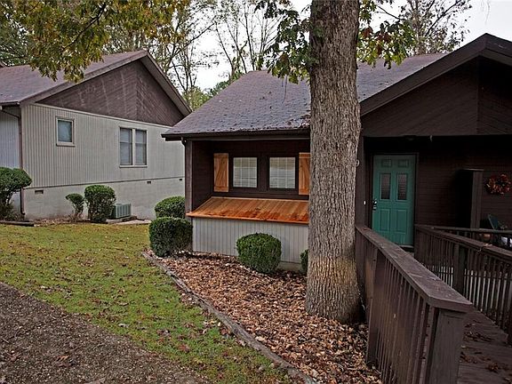 2nd image of 9 Wolviston Cir