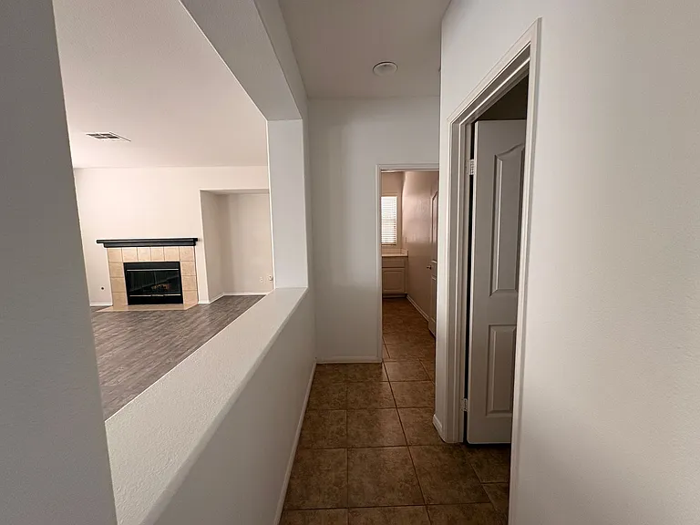 5875 Larry Dean St — Photo 11