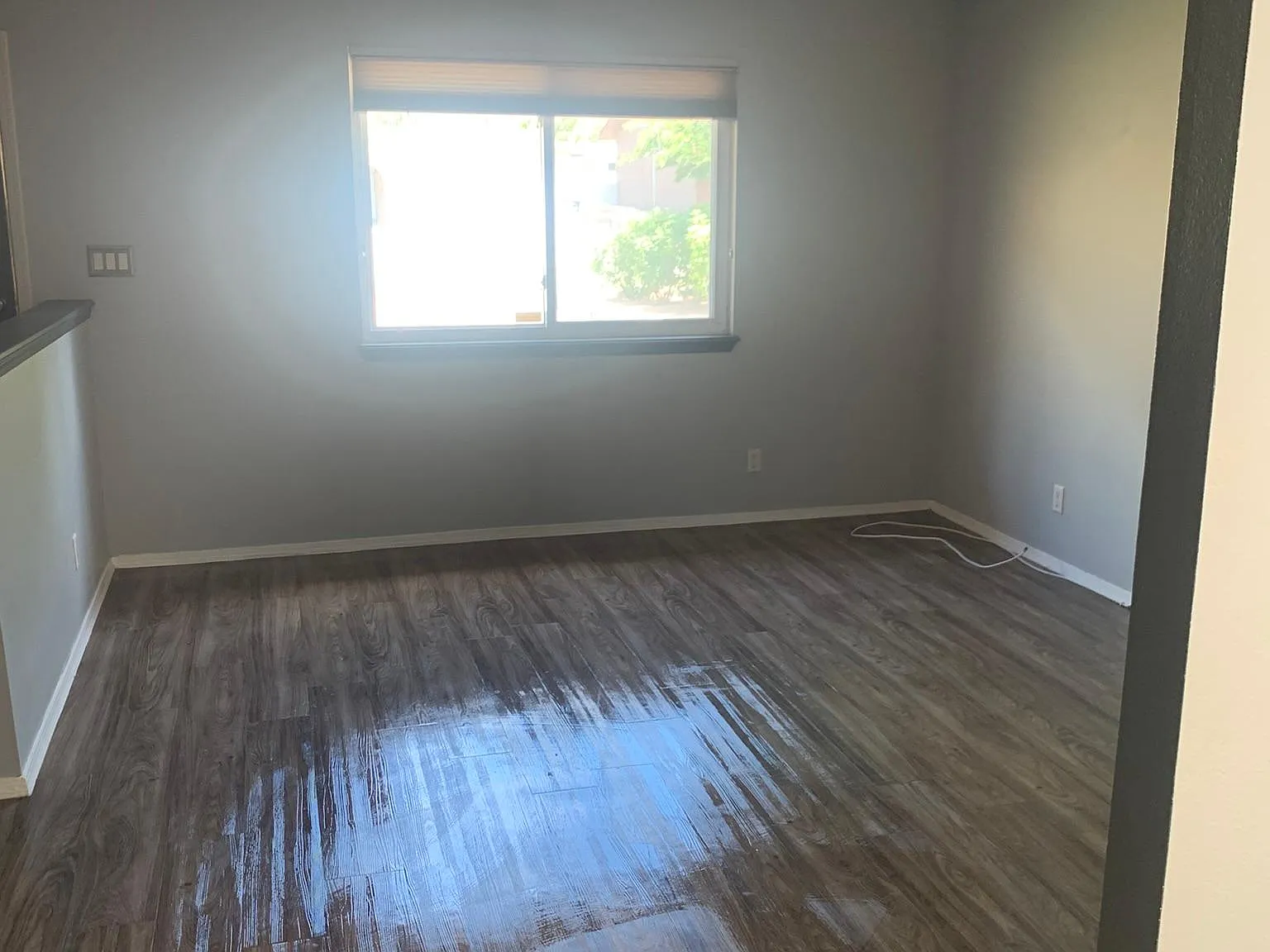 6336 Mendius Ave NE — Photo 2