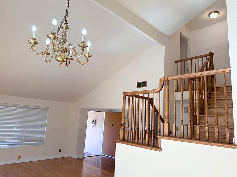 749 Wichitaw Dr — Photo 8