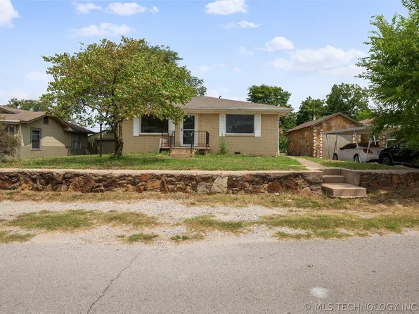 409 E Aquarium Pl, Jenks, OK 74037