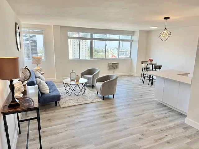 Madison Apartments — Photo 60
