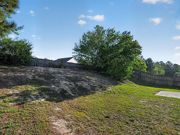 4th image of 324 Bombing Range Rd