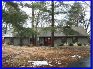 3752 E Hilltop Pl, Springfield, MO 65809