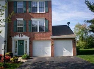 42 Links Dr, New Castle, PA 16101