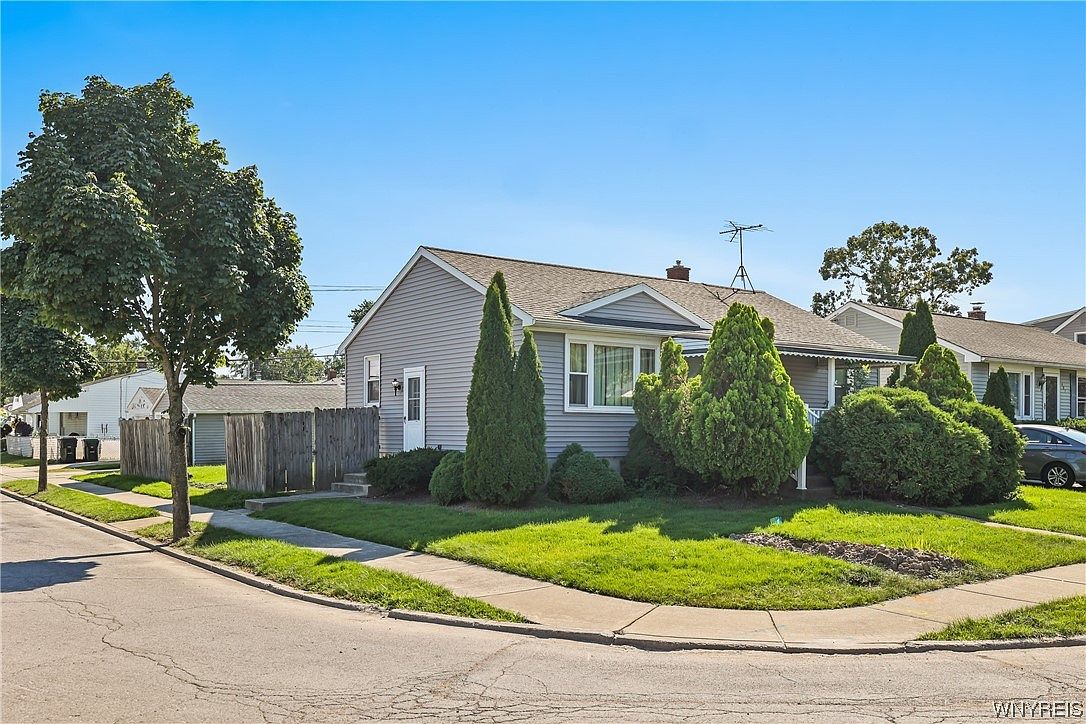 Décor trend: Buffalo Check - A House Full of Sunshine