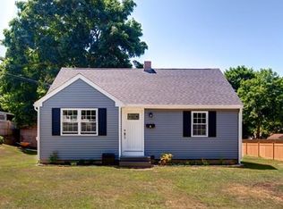 8 Darnell Rd, Worcester, MA 01606