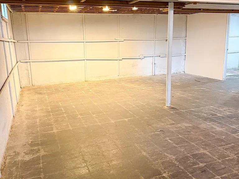 3825 Moore St — Photo 14