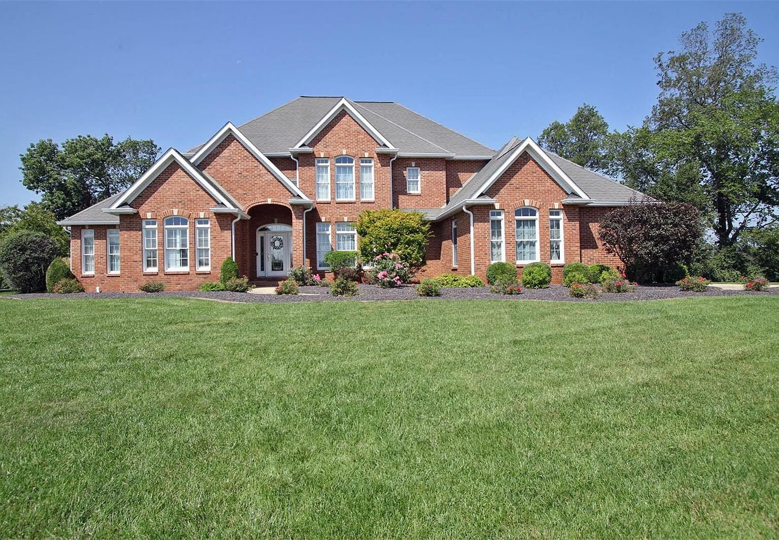 4247 English Oak Ln, Smithton, IL 62285 MLS 23053599 Zillow