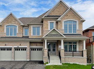 27 Upbound Ct, East Gwillimbury, ON