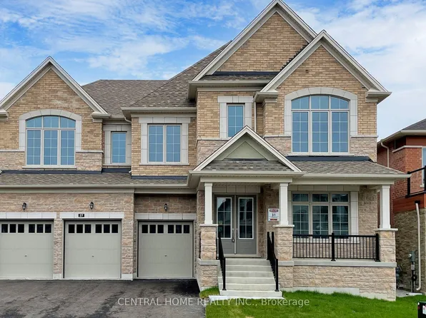 27 Upbound Ct, East Gwillimbury, ON L9N 0W5