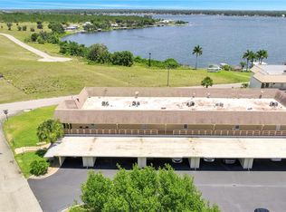 412 Lake Clay Dr S, Lake Placid, FL 33852