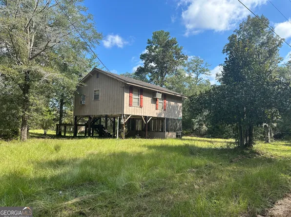 112 Hill Ln, Reidsville, GA 30453