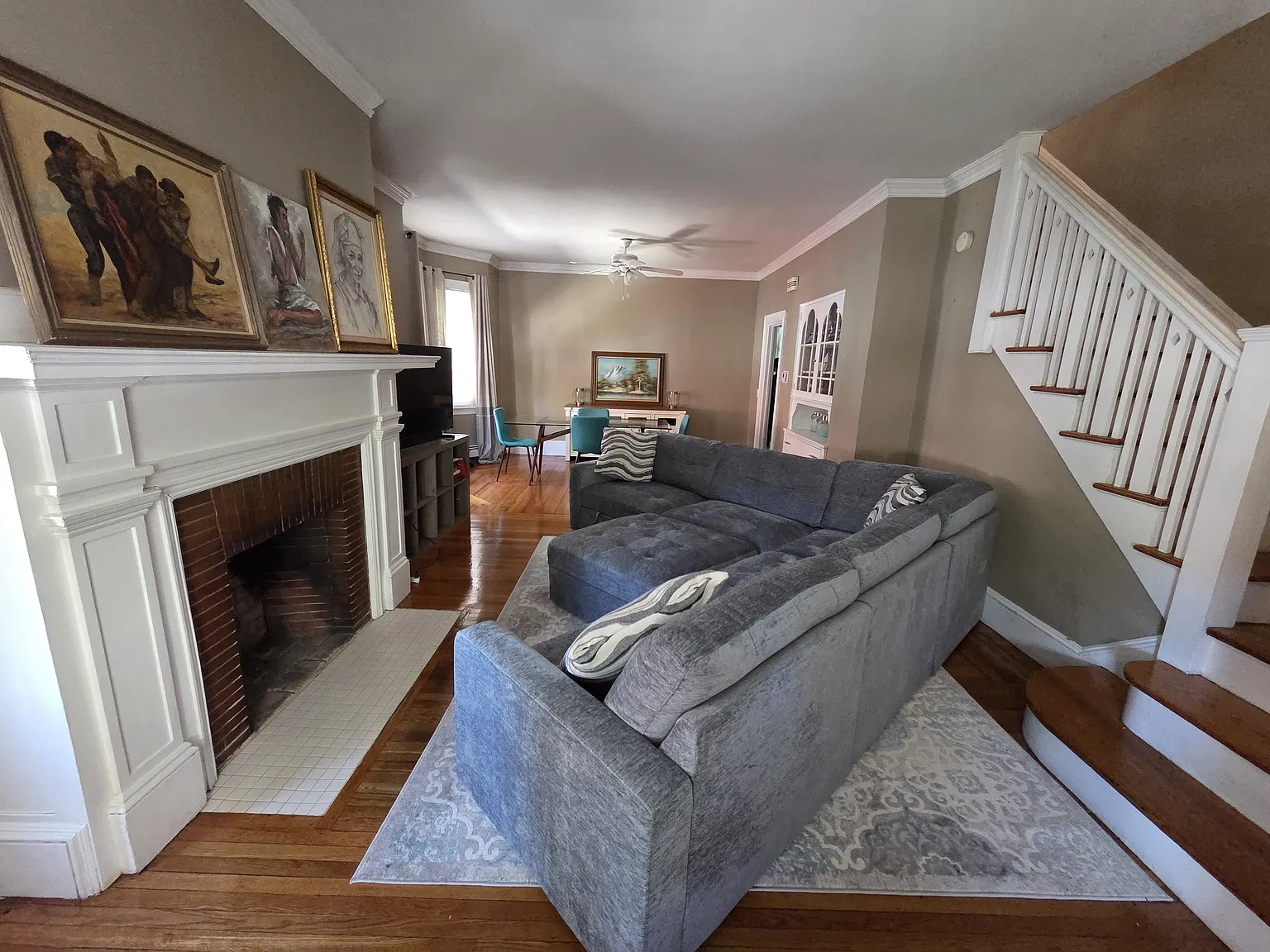 3 bed, 1.5 bath, 1338 sqft, $3,350 — Photo 3