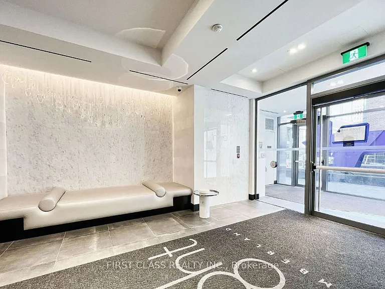 8 Cumberland St #3604 — Photo 25