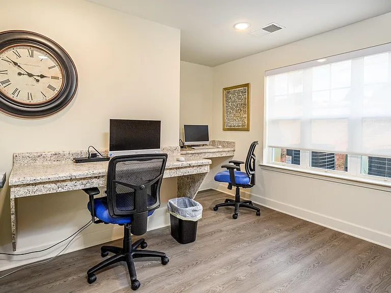The Residence at Northgate — Photo 20