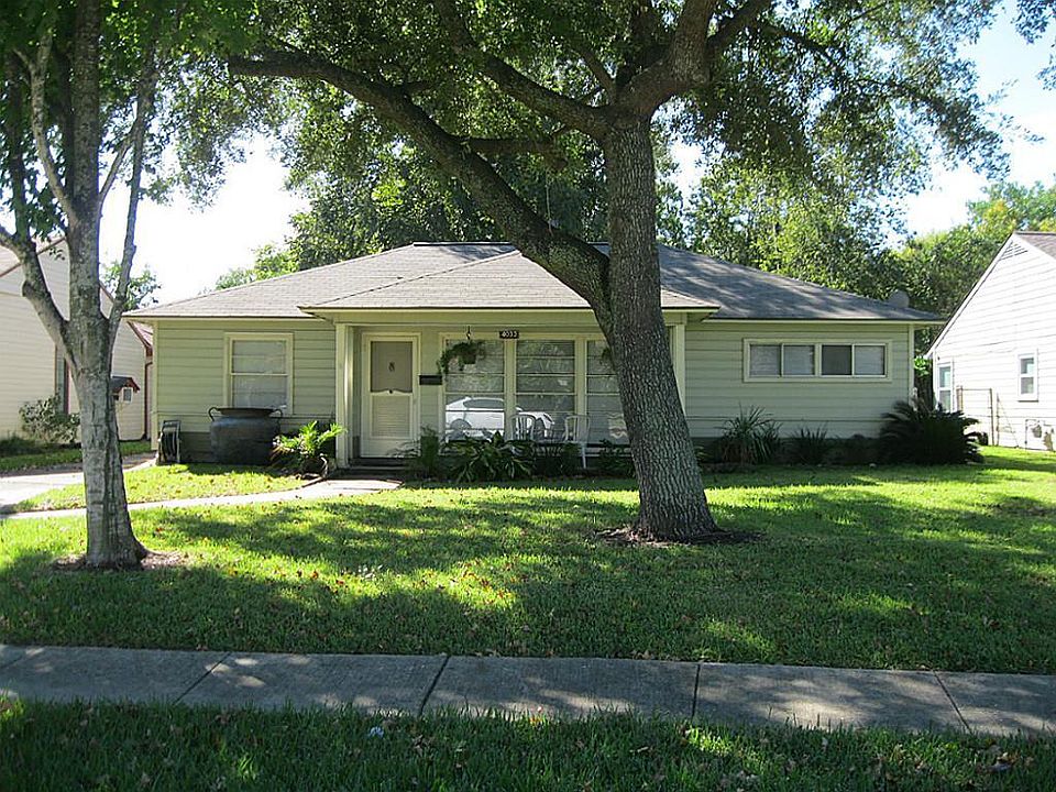 1st image of 4033 Woodcraft St