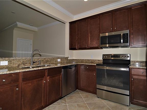 4th image of 10187 Via Colomba Cir