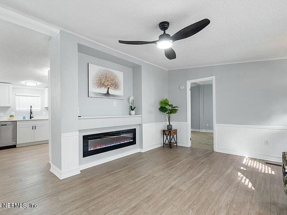 5th image of 2286 HIDDEN WATERS Drive E